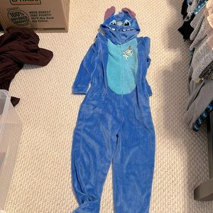 Disney stitch Adult onesie- SIZE M